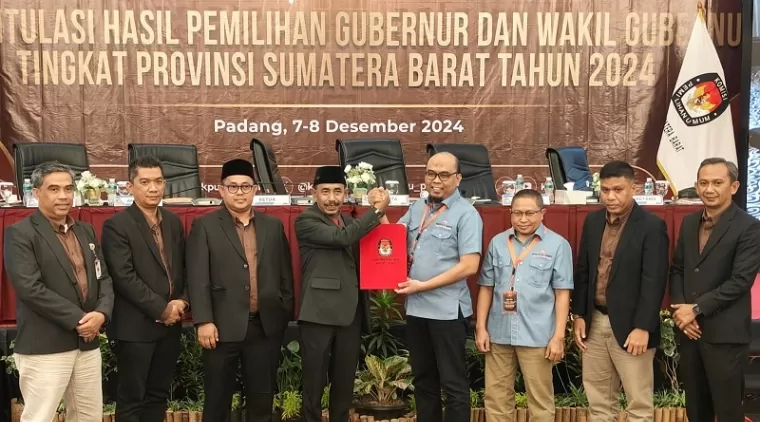 Rekap KPU Sumbar; Mahyeldi-Vasko Menang, Partisipasi Pemilih 57,15 Persen