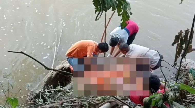 Tragis, Bayi Tanpa Kepala Ditemukan Hanyut di Sungai Dharmasraya