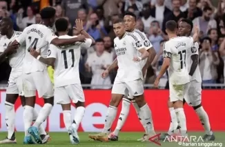 Kalahkan Sevilla 4-2, Real Madrid ke Posisi Dua