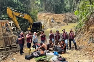 - Lima penambang emas ilegal di Kuansing diamankan Ditreskrimsus Polda Riau. (ist)