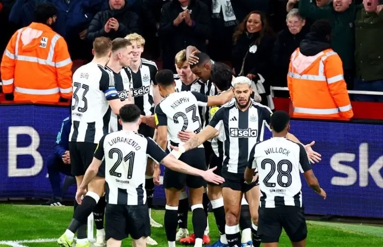 Newcastle Tundukkan Arsenal 2-0 di Piala Liga Inggris