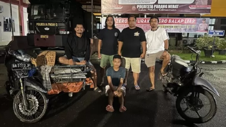 Pelaku Pengupakan Restoran di Padang Ditangkap