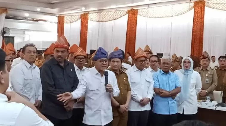 Menteri Koordinator Bidang Pangan Zulkifli Hasan. (Foto: Sumatera Ekpres)