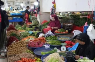 Harga Daging Ayam Broiler dan Bawang di Padang Panjang Turun