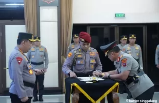 Kapolri Lantik Kapolda Sumbar Irjen Pol Gatot Tri Suryanta