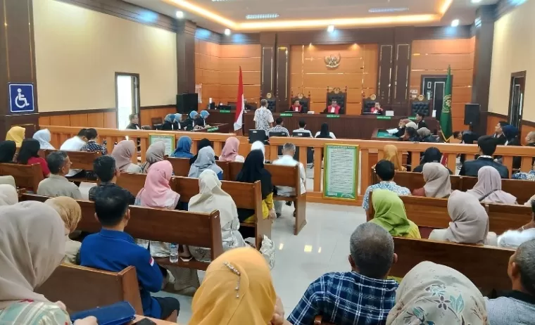 Pembacaan vonis terdakwa kasus dugaan korupsi di Dinas Pendidikan (Disdik) Sumbar, Kamis (13/2) di Pengadilan Negeri Padang. (ist)