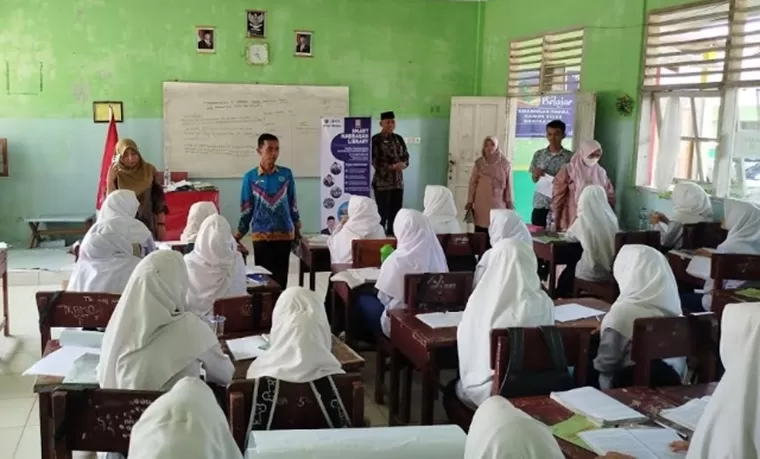 MTsN 4 Pesisir Selatan menggelar Sosialisasi Smart Madrasah Library.  (ist)