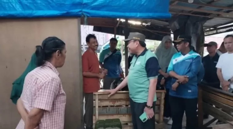 Pemko Padang Benahi Pujasera Taplau, Tingkatkan Kenyamanan Wisatawan