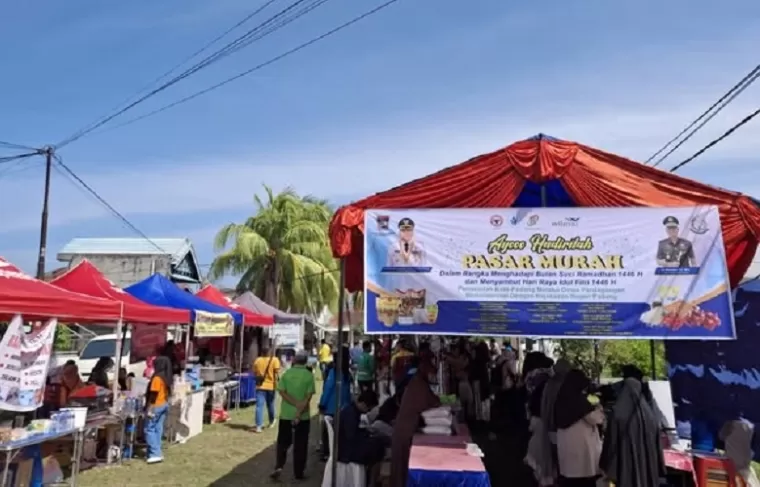 Pemko Padang Gelar Pasar Murah di Delapan Kecamatan