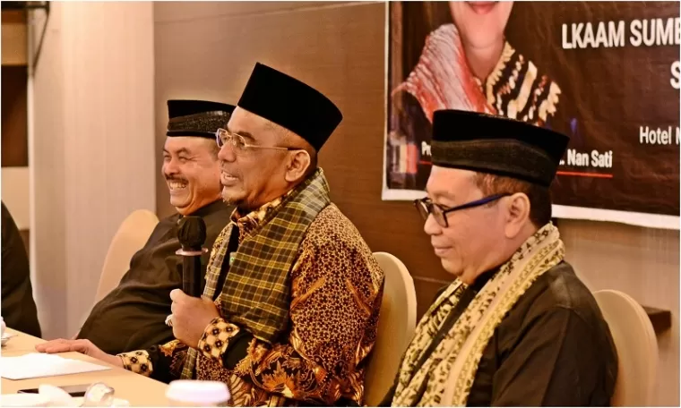 Perkuat Fungsi Niniak Mamak, Arisal Aziz Silaturahmi dengan LKAAM