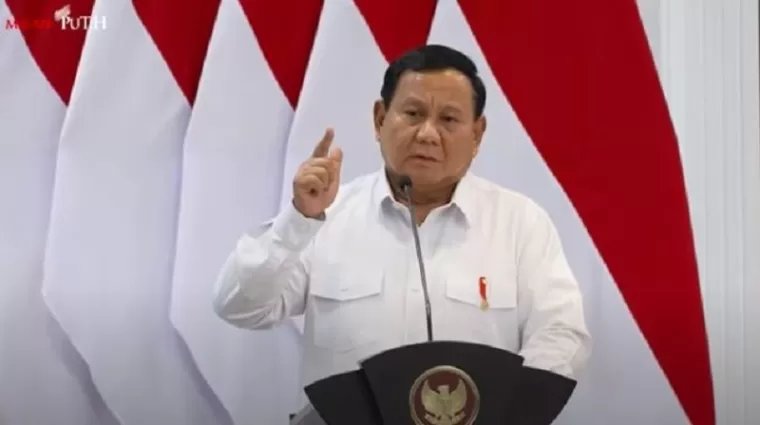 Prabowo Instruksikan Penurunan Tarif Tol dan Harga Tiket Pesawat