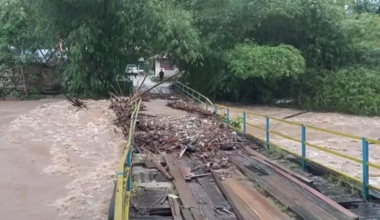 Sumbar Dilanda Bencana, Banjir dan Longsor Hantam Sejumlah Daerah