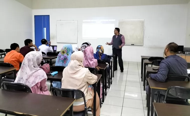 Uang Kuliah Bisa Naik Imbas Efisiensi