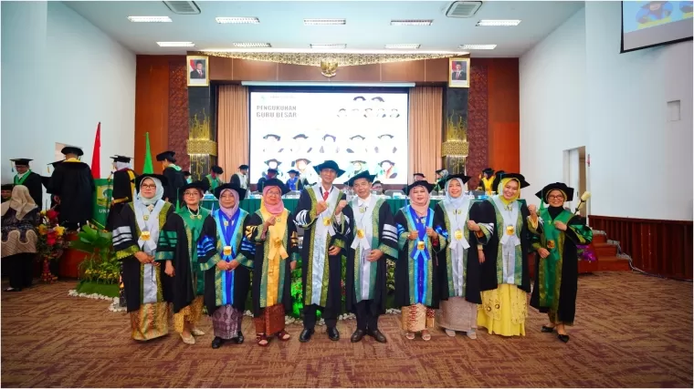 Universitas Andalas Kukuhkan Sepuluh Guru Besar