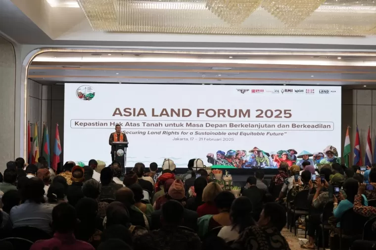 Wamen Ossy menekankan pentingnya kerjasama dalam Reforma Agraria untuk masa depan yang berkelanjutan di Asia Land Forum 2025. (ist)