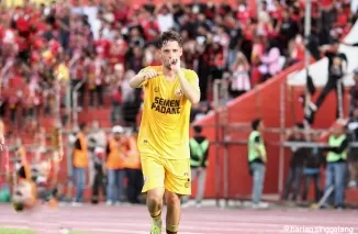 Gol Felipe Chaby di menit 68 gagal menjadikan Semen Padang FC menang versus Malut United di Pekan 21 Liga I, Minggu (2/2) sore di Stadion H. Agus Salim, Padang. (dk)