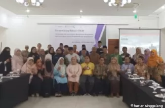 Peserta Forum Grup Diskusi mengelola risiko lingkungan yang digelar PD Muhammadiyah Sawahlunto.(armadison)