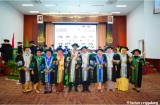 Universitas Andalas Kukuhkan Sepuluh Guru Besar