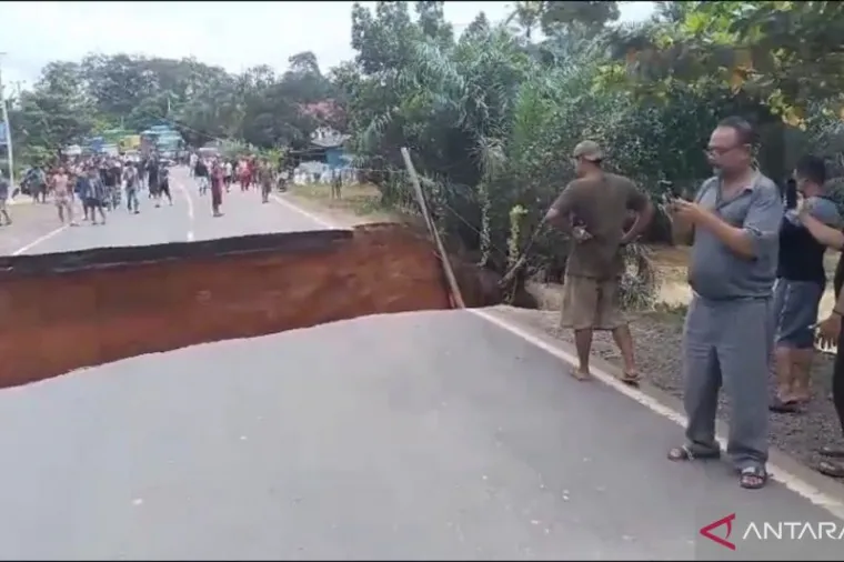 BPJN Jambi Gerak Cepat Tangani Jalinsum Bungo Putus