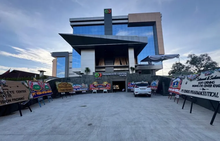 Rumah Sakit Mata Terbesar di Sumatera Resmi Diluncurkan di Padang