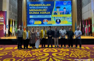 Bakal Masuki Dunia Kerja, Dirkeu PT Semen Padang Bekali 1.371 Calon Wisudawan UNP