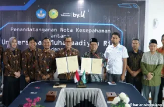 Telkomsel dan Universitas Muhammadiyah Riau resmi menandatangani MoU untuk akselerasi ekosistem digital dan pengembangan talenta unggul