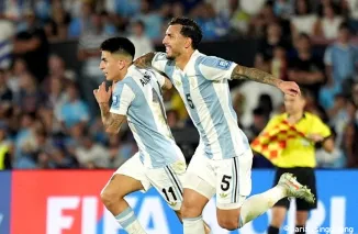 Tanpa Messi, Argentina Menang Tipis 1-0 Lawan Uruguay